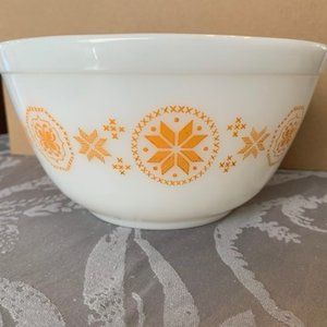 Pyrex Town and Country Stamped (1966-1967) 402